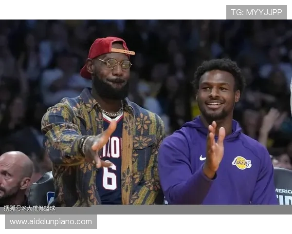 里夫斯称赞球队传球手实力认为正常情况下能占据90优势